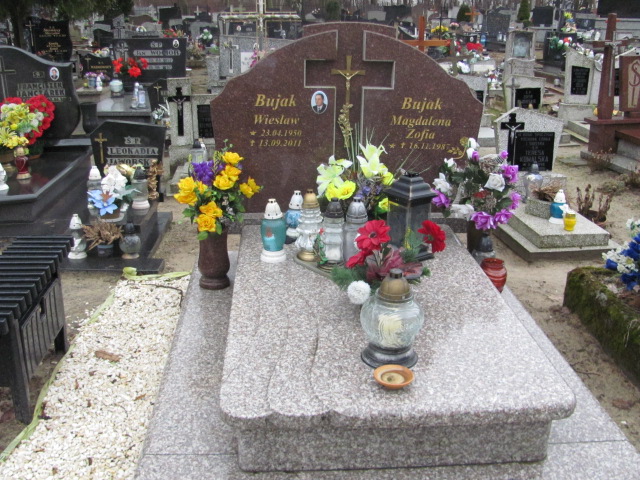 Grób Maja Bujak